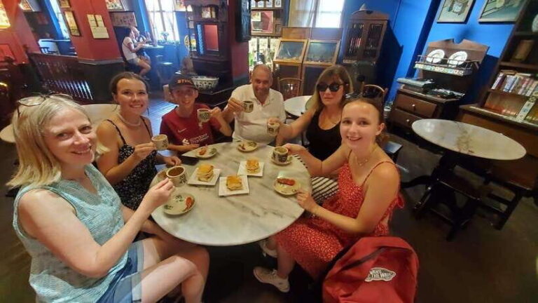 Singapore: Chinatown Hawker Guided 8-Dish Tasting Tour - Who Should Sign Up?