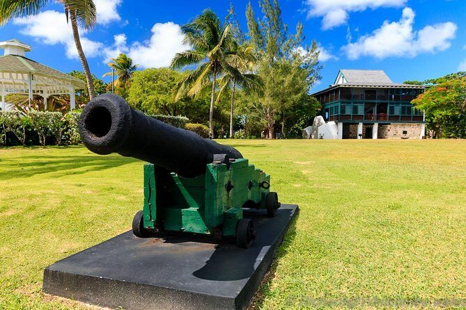 Skip the Line: Guided Tour and Rum Tasting Experience - The Guides and the Authenticity