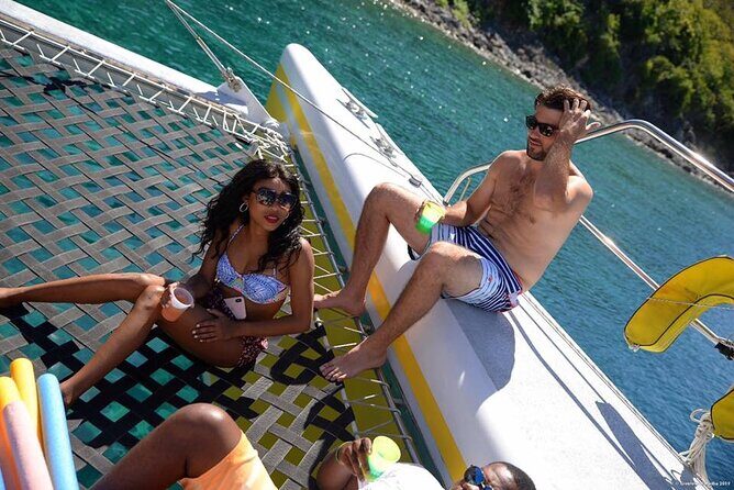 Snorkel Lunch & Lounge: Bluewater or Snorkel and Lunch: Leeward - What Makes This Experience Special?
