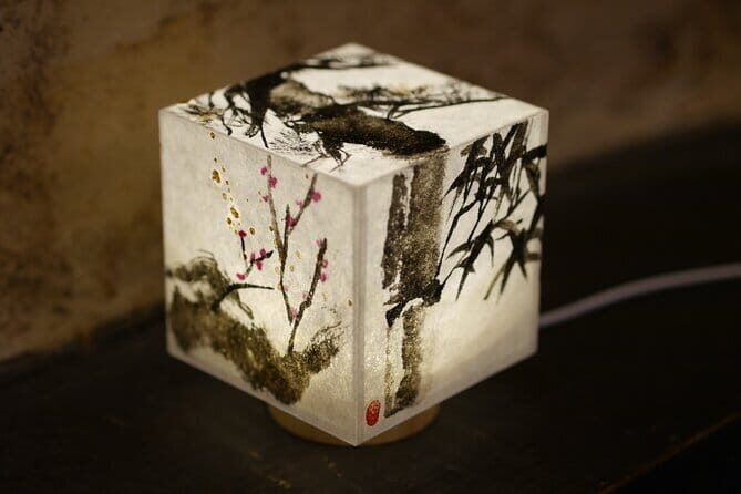 Sumi-e Ink Painting Suiboku-Ga Workshop in a Japanese Teahouse - The Value and Practical Details