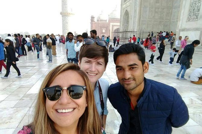 Sunrise Taj Mahal, Agra Fort & Baby Taj Tour from Delhi by Car - Visiting the Taj Mahal at Dawn