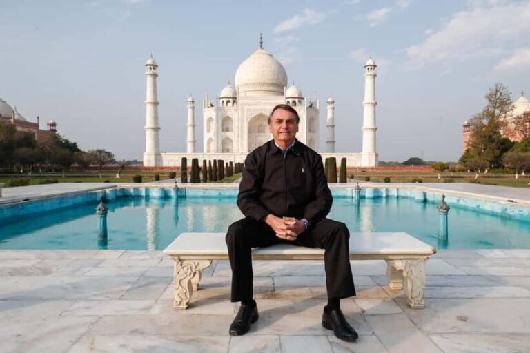Taj Mahal Sunrise and Agra Fort Private Day Trip from Delhi - Transportation and Comfort