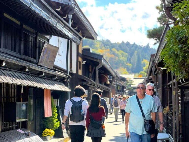 Takayama: Takayama Jinya & Old Town Private Walking Tour - FAQs