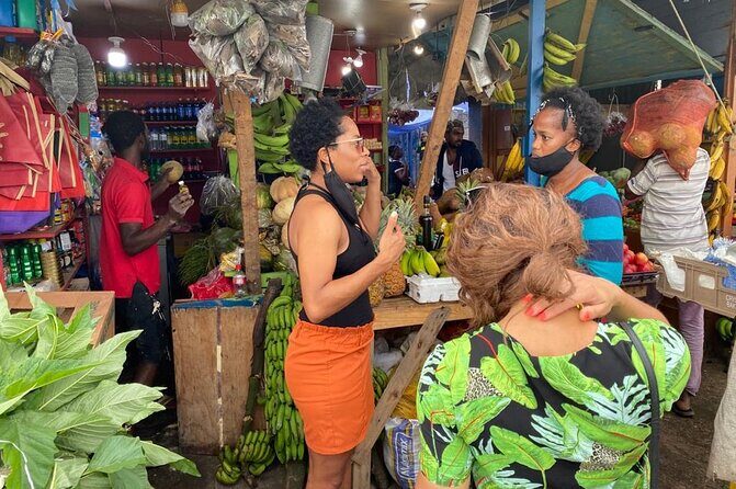 Taste of Jamaica Food Tour from Ocho Rios - Visiting Breadnut Hill: A Glimpse Into Local Life