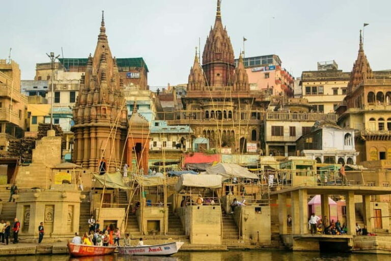 Varanasi Landmark Evening City Tour - Aarti & Boating - The Itinerary: An Evening in the Sacred City