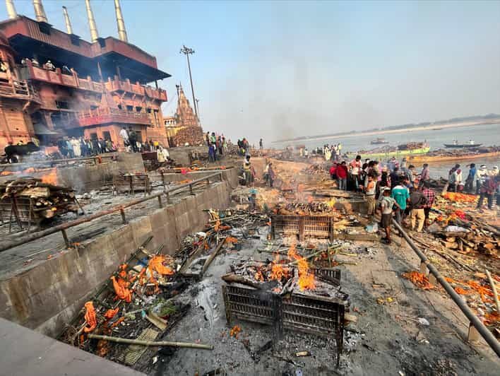 Varanasi: Manikarnika Ghat (Oldest Cremation Site) Tour - Who Should Consider This Tour?