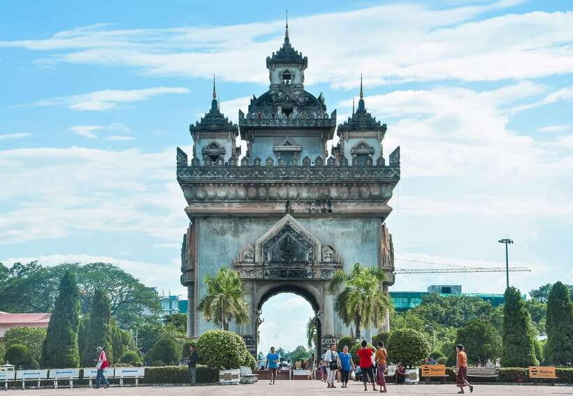 Vientiane: Private Full-Day Tour with Buddha Park and Lunch - Why Travelers Appreciate This Tour