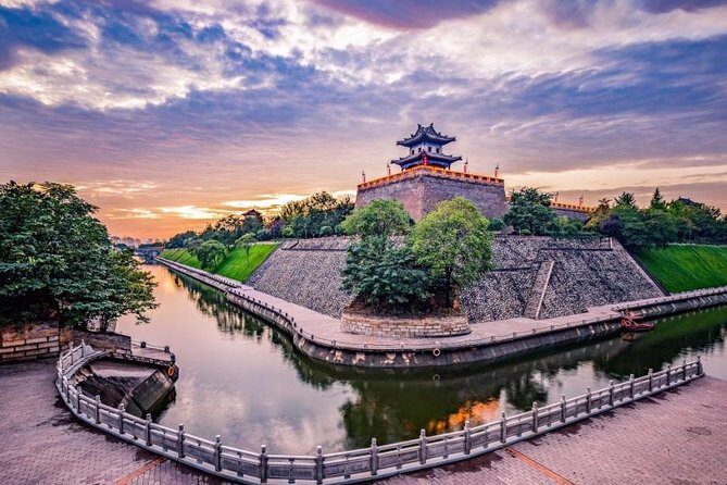 Xian Terracotta Warriors and City Wall Private Day Tour - The Itinerary in Detail