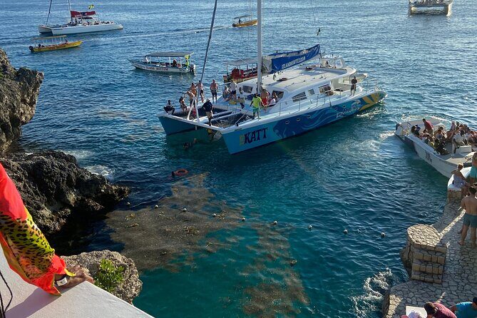 4 Hours Party Boat Catamaran Cruise in Negril - Who Should Consider This Tour?