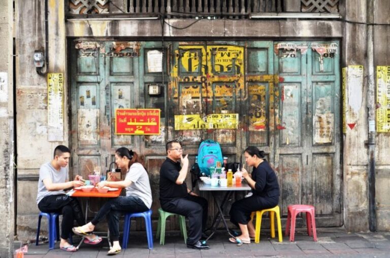Bangkok: Must things to see in China town, Small group - The Sum Up