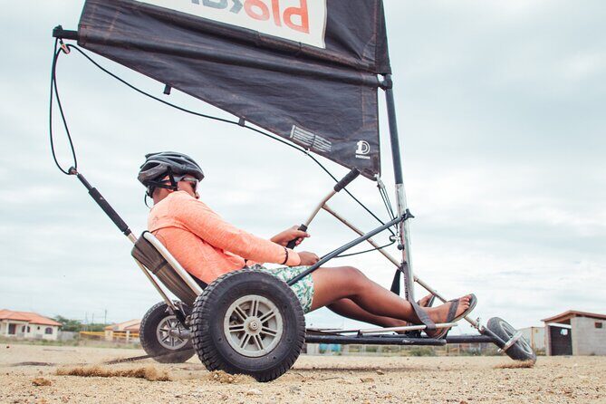 Blokarting in Aruba's Rocky Ground - The Setting and Group Dynamics