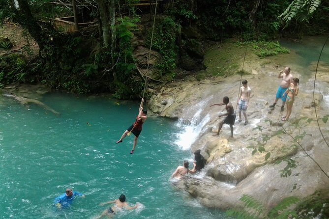 Blue Hole and River Tubing from Montego Bay - The Value of the Tour