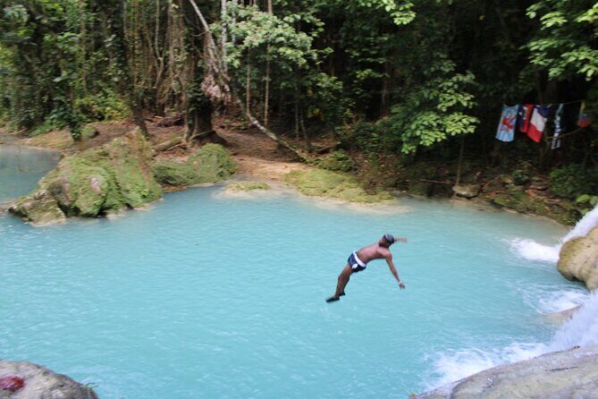 Blue Hole / Secret Falls Private Tour including Entry Fee - How the Experience Unfolds