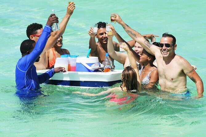 Catamaran party in Punta Cana with open bar, music and more - The Itinerary in Detail