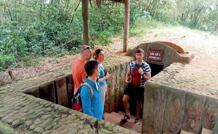 DMZ and the Hidden Stories of War Full-Day Tour from Hue - Analyzing the Experience: A Deep Dive into a Vietnam War Journey