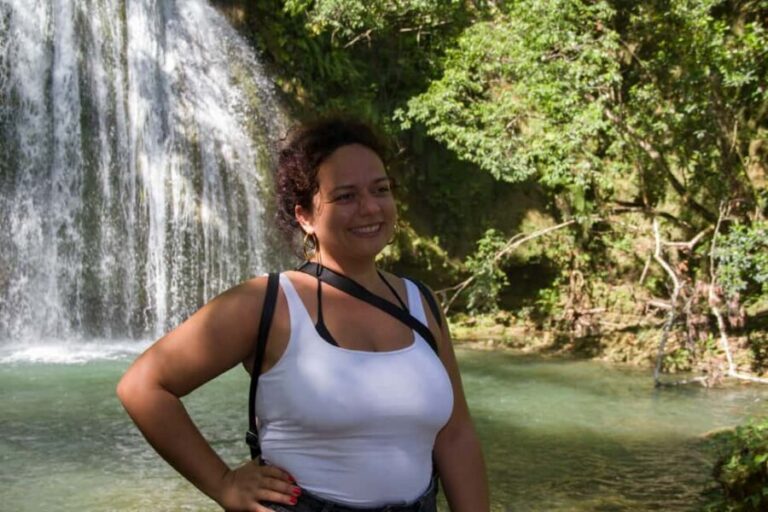 El Limón: Waterfall Hiking Tour with Lunch - The Tour Experience: Details That Matter