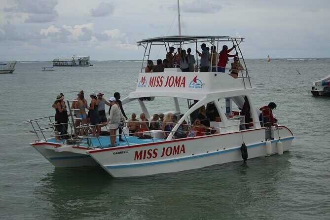 Experience for families and friends by private boat with pick-up - Whats Included and What You Should Know