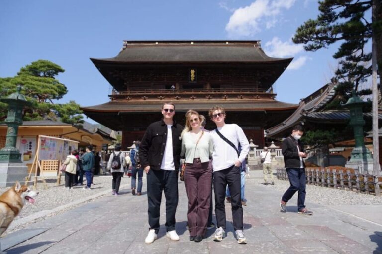 Food & Cultural Walking Tour around Zenkoji temple in Nagano - What to Expect on the Tour