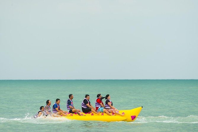 Grand Island Adventure: Diving and Water Sports Thrills - Food and Refreshments