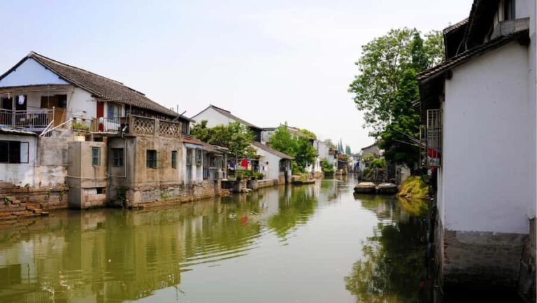 Half-Day Zhujiajiao Water Town Wonders Private Tour - The Itinerary in Detail