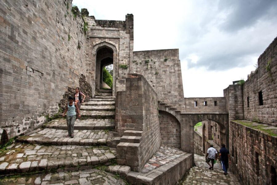 Historical Tour, Kangra fort &Rock cut temple from Dharmasla - The Practical Side: What to Expect