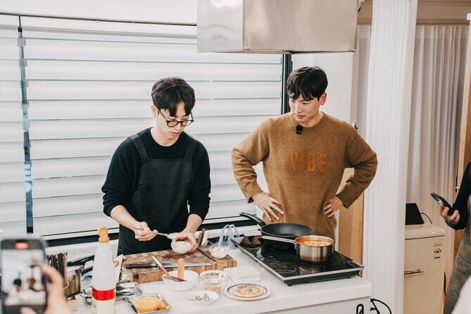 Korea Cooking Class with 3 stars Michelin Chef & Content creators - Who Should Book This Experience?