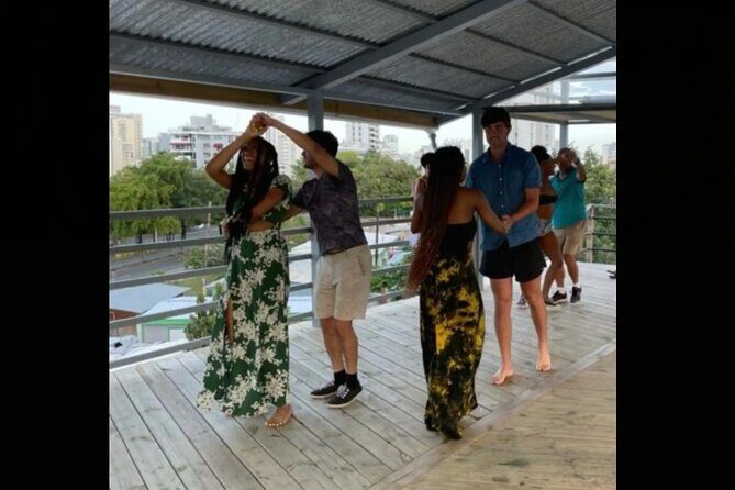 Learn Salsa in San Juan - Vivid beginner lesson - Analyzing the Experience Through Reviews