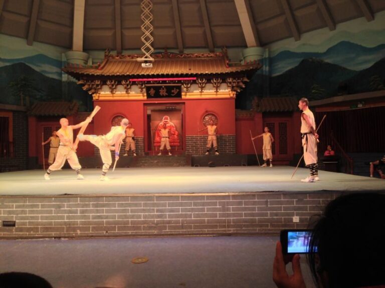 Luoyang Private Day Tour to Shaolin Temple&Longmen Grottoes - Exploring the Itinerary in Detail