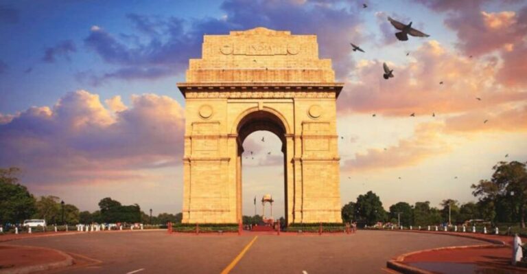 New Delhi: Private Old & New Delhi Day Trip & Optional Guide - What Makes This Tour Stand Out