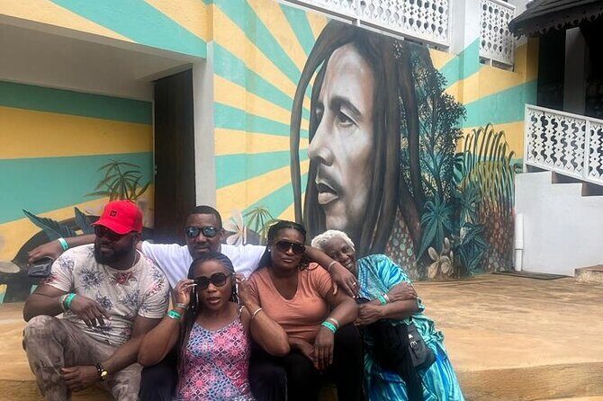 Nine Mile Reggae & History Guided Tour to Bob Marley's Birthplace - FAQ