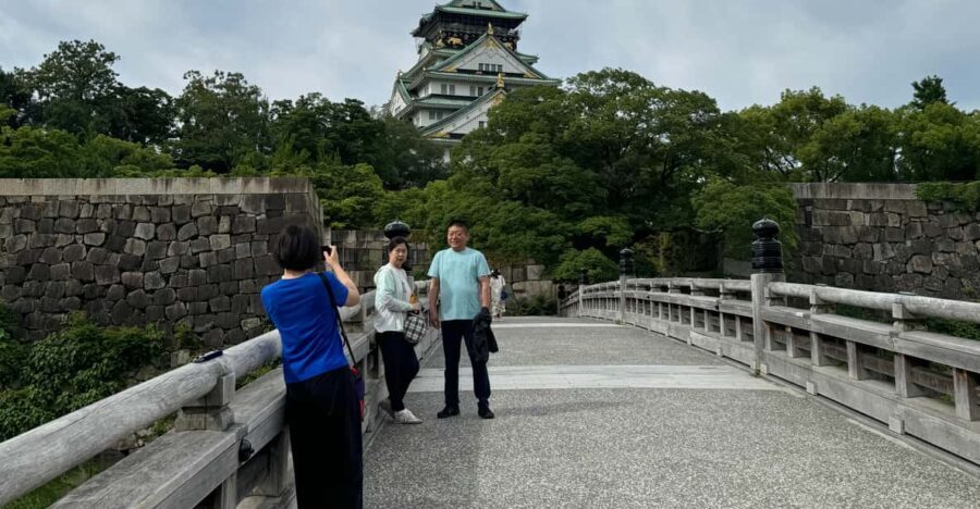 Osaka: Early Morning Osaka Castle Guided Tour, Avoid Crowds - Overview of the Tour Experience