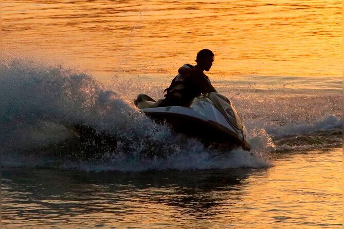 Parasailing & Jetski Water Activities in Montego Bay - Who Will Love This Tour?