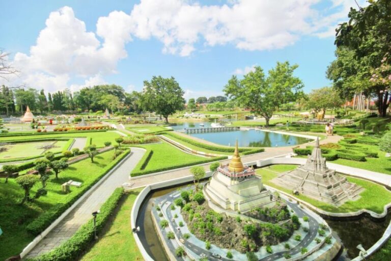 Pattaya: Mini Siam and Mini Europe Entry Ticket - The Overall Experience: What Works Well
