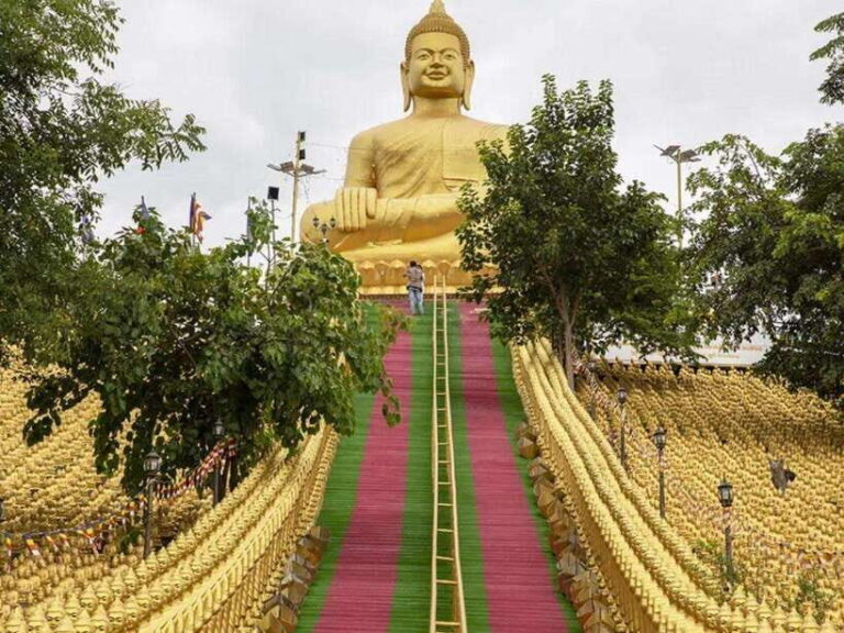Phnom Tamao Wildlife Center & Buddha Kiri Cambodia Day Tour - Wat Putt Kiri Cambodia & Buddha Statues