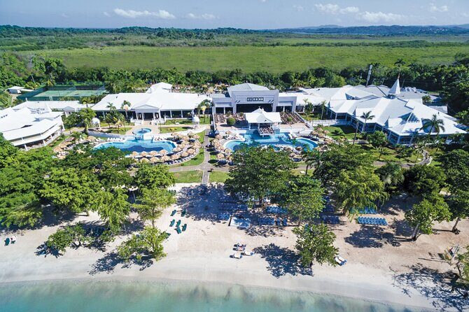 Private Montego Bay Jamaica Airport Transfer to Hotels in Negril - Authentic Experiences in Every Mile