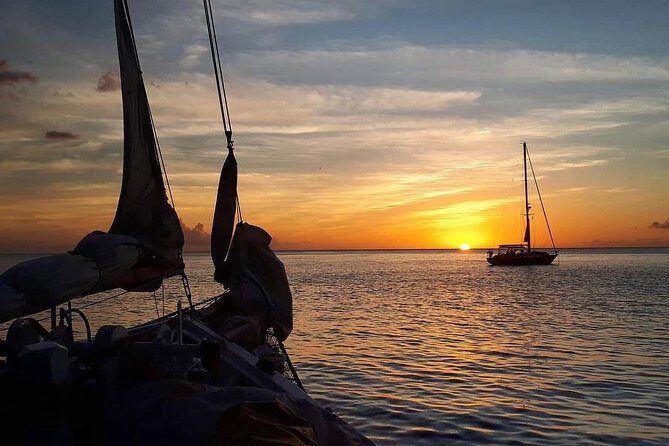 Private & Romantic Sunset Cruise Under Sails - The Itinerary: What to Expect
