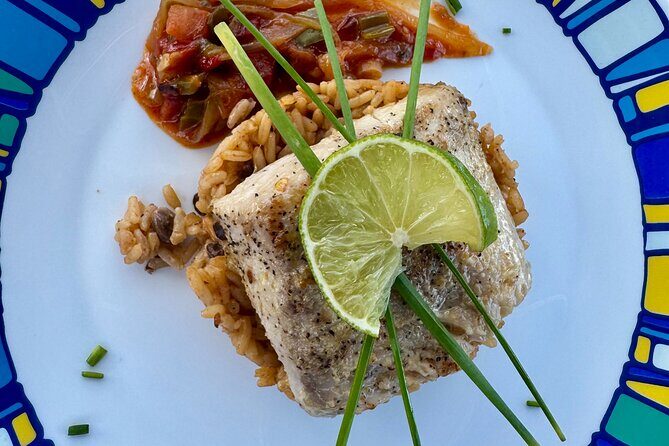 Private Sunset Dinner Cruise in Bonaire w/ Sailing & Snorkeling - Who Should Consider This Tour?