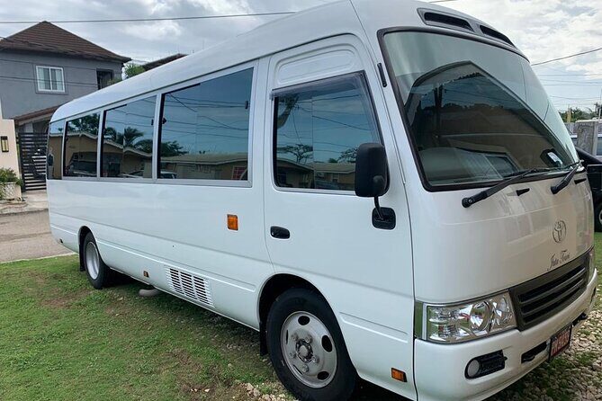 Private Transfer from Montego Bay Airport - Negril Hotels - Meeting Points and Pickup Details