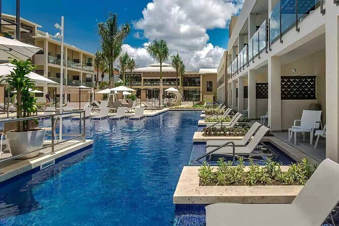Private Transfer Punta Cana Airport to/from Catalonia Royal La Romana - What to Expect During the Journey