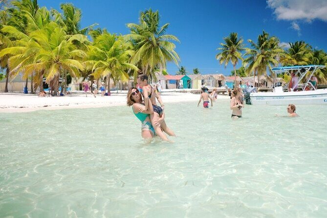 Punta Cana: Saona Island Catamaran Open Bar / Food Hotel Pickup - The Sum Up