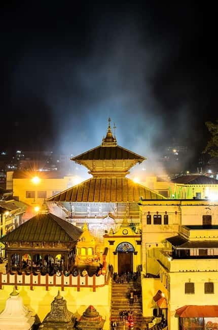 Sacred Pashupatinath: Aarati,Cremation Rites & Boudha Stupa - What Makes Boudhanath Special?