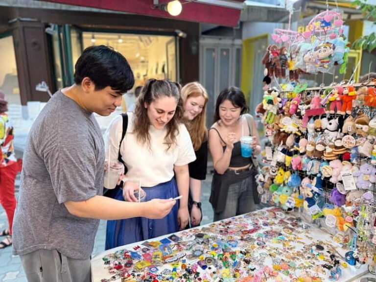 Seoul: Jongno 3-Ga and Ikseon-Dong Tour with Street Food - What to Expect on the Tour