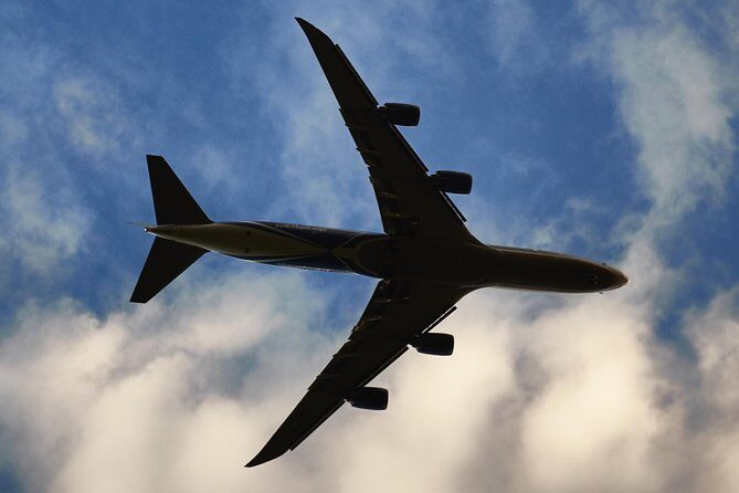 Shared Shuttle Round-Trip Airport Transportation - Who Should Consider This Service?