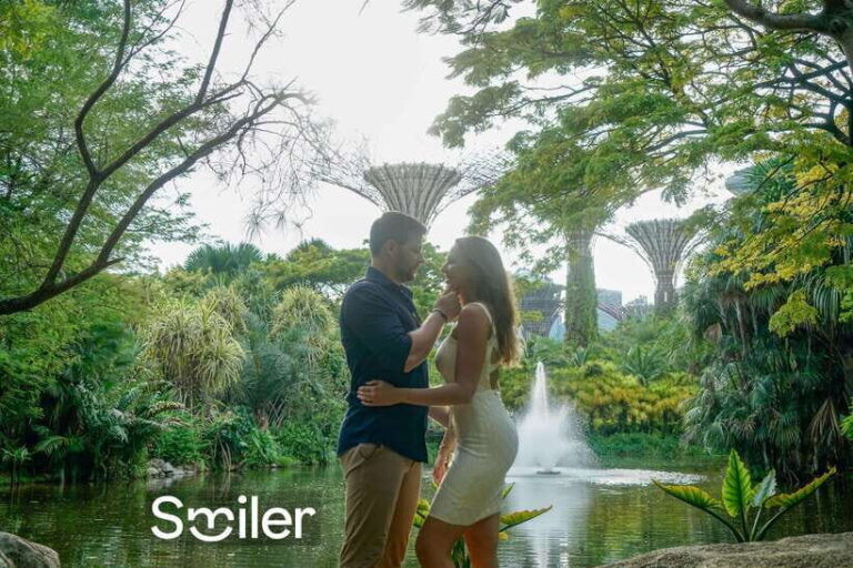 Singapore: Professional photoshoot at Gardens by the Bay - Authentic Feedback from Travelers