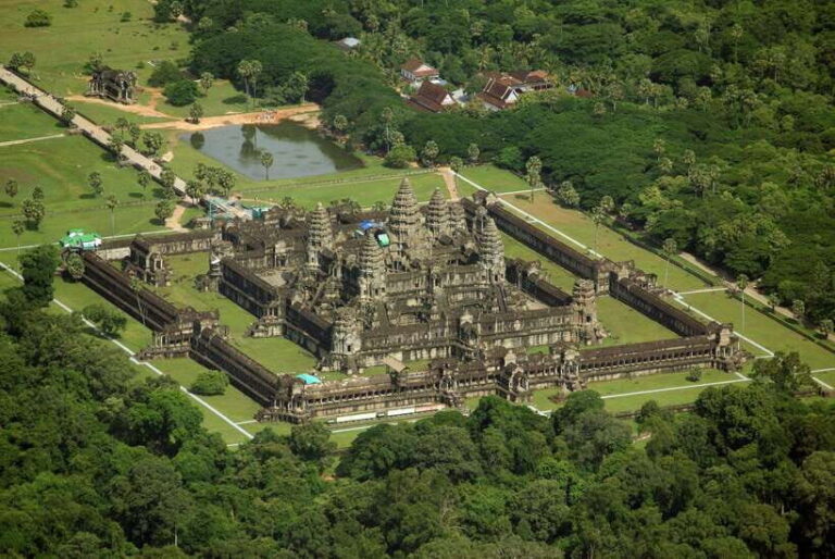Sky Venture Microlight Siem Reap - Who Should Consider This Tour?