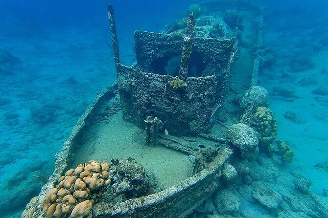 Snorkel boat trip: Sunken ship, old dutch fort & spanish bay - What You Get and What You Don’t