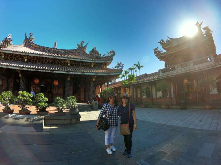 Taipei: City Highlights Private Sightseeing Tour with Guide - How This Tour Adds Value to Your Trip