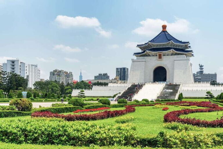 Taipei: Layover City Tour - Seamless Airport Transfers and Flexibility