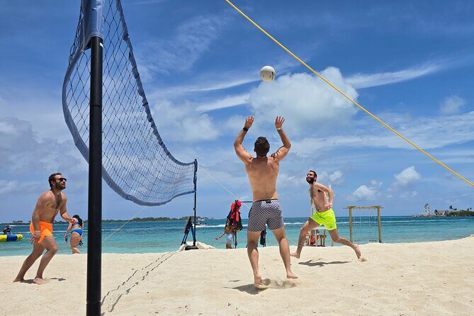 The Ultimate Bahamian Beach Day: Pigs, Jet Ski, Snorkeling & More - What Travelers Are Saying