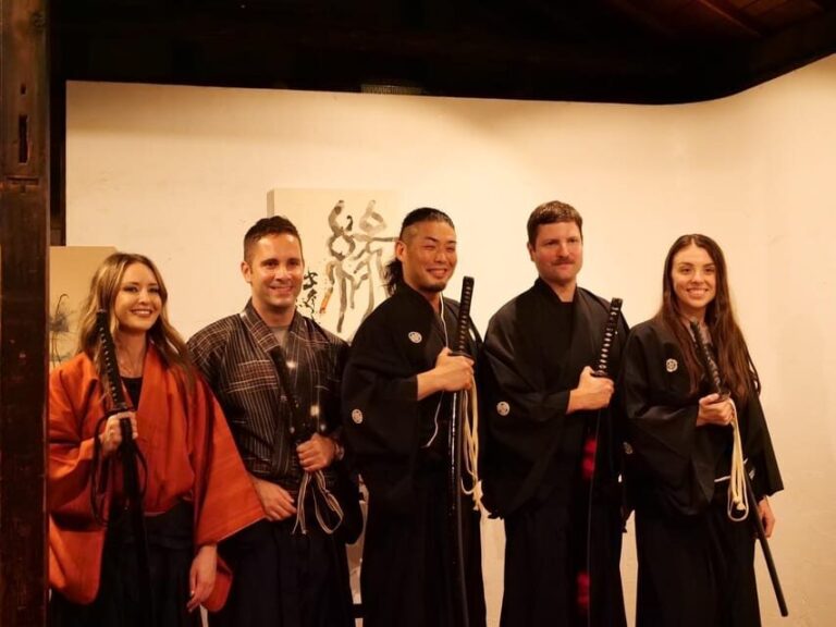 Tokyo : Authentic Samurai Experience in a Private Space. - The Guides and Instruction